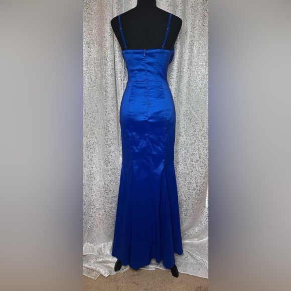 NWOT an original Gary Wood taffeta dress - Picture 2 of 3